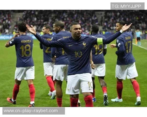 德尚宣布米兰门将迈尼昂将担任法国对冰岛比赛的队长职务 德尚宣布米兰门将迈尼昂将担任法国对冰岛比赛的队长职务