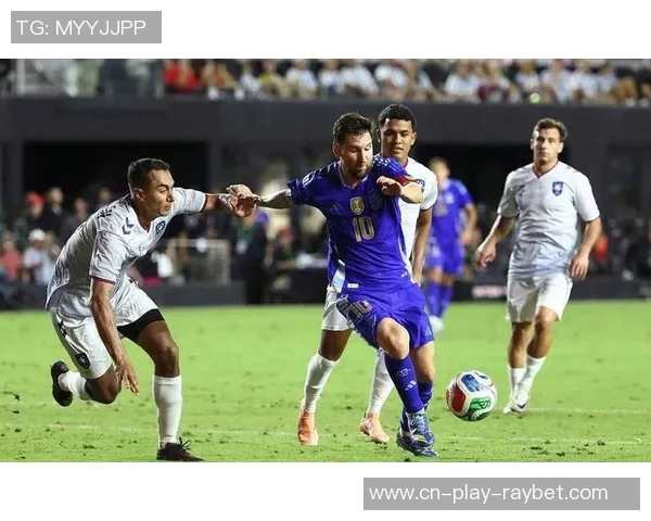 阿根廷半场领先波多黎各梅西助攻蒙铁尔破门并两度攻入精彩进球 阿根廷半场领先波多黎各梅西助攻蒙铁尔破门并两度攻入精彩进球