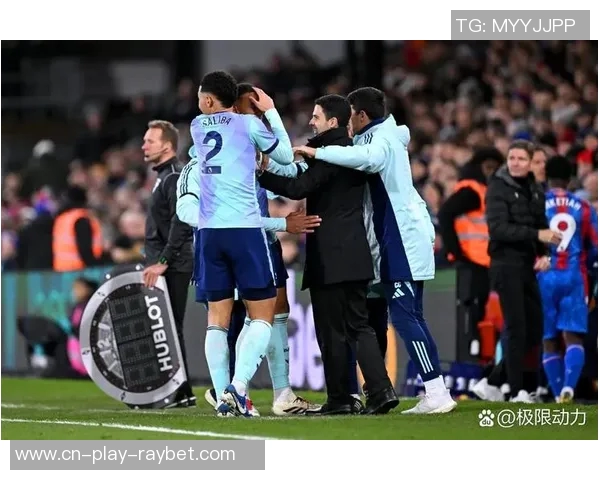 阿森纳为拉亚涨薪续约以奖励其出色表现与贡献 阿森纳为拉亚涨薪续约以奖励其出色表现与贡献