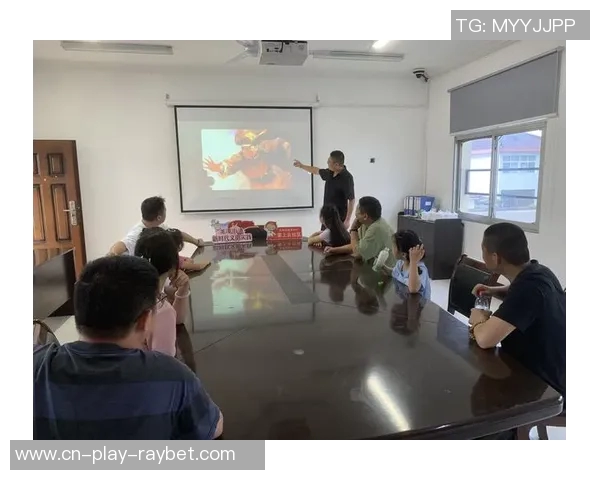 文托拉称赞博尼全能潜力劳塔罗与小图拉姆助力其成长之路