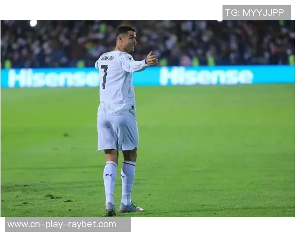 C罗再创辉煌梅开二度世预赛进球数达41生涯总进球数升至948