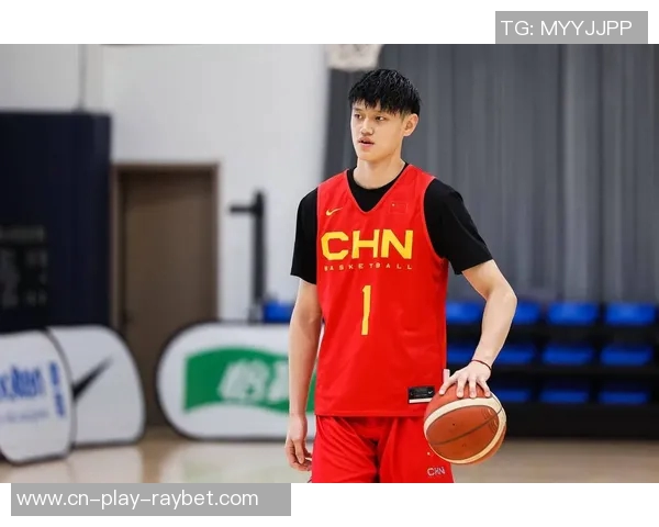 曾凡博中国赛期间亲签见面会收费1497元包含签名与合影机会