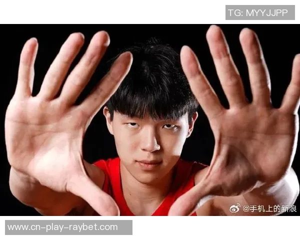 杨瀚森期待新秀赛季多上场时间力求减少失误不拖后腿 杨瀚森期待新秀赛季多上场时间力求减少失误不拖后腿