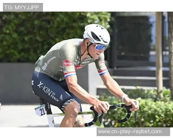 亨特谈比赛表现：提高出手次数保持侵略性同时注重组织进攻