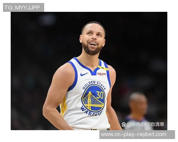 库里称赞小佩顿化学反应良好拦拆配合默契展现球队默契精神 库里称赞小佩顿化学反应良好拦拆配合默契展现球队默契精神