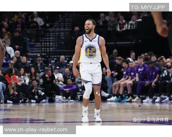 三分球盛宴米切尔库里争夺榜首马克西与克尼佩尔紧追其后